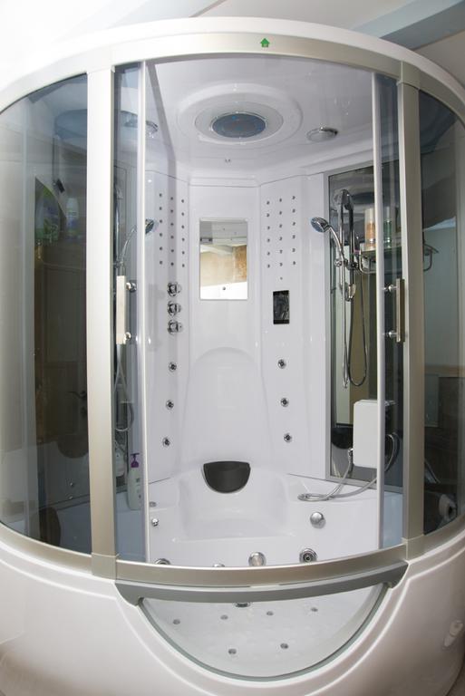 Eshkol Housing Haifa - Wallenberg Suites Complex Εξωτερικό φωτογραφία